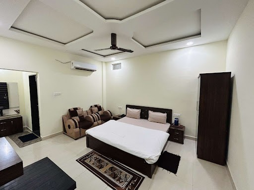 Hotel Shikhar Palace